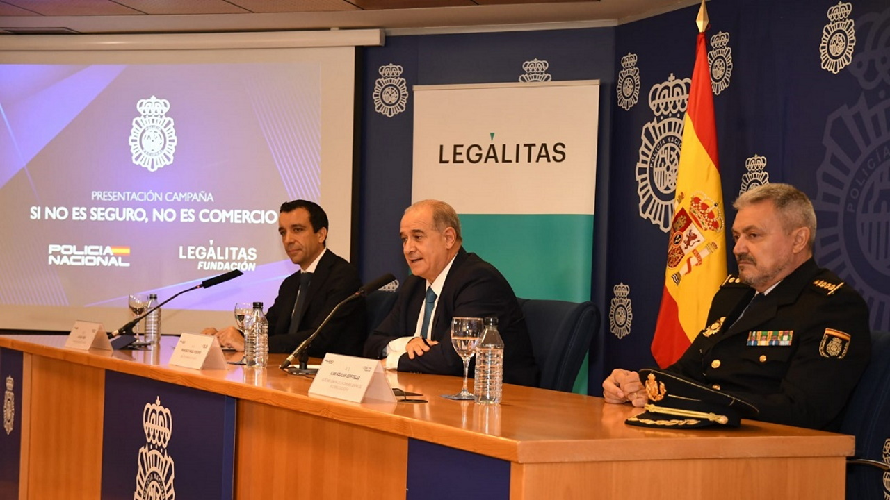 Campaña Policia-Fundacion Legalitas